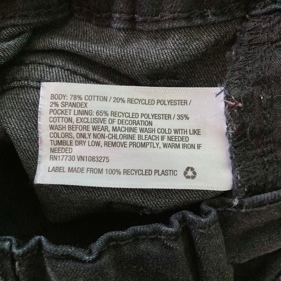 Boy’s size 12 Cat and Jack black skinny jeans with adjustable waist - Picture 4 of 4